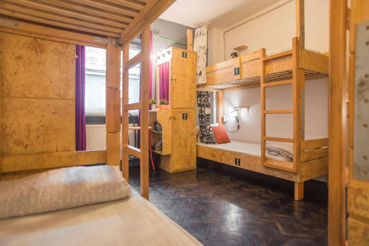 Hostel Swanky *